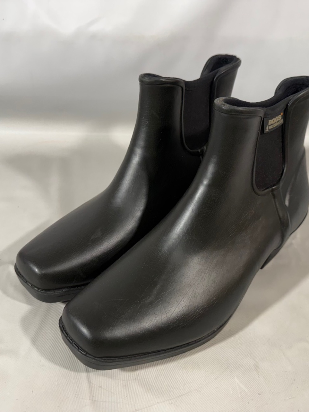 Bogs Low Cut Valerie Rubber Boots Black Chelsea Square Toe Bootie Womens 6